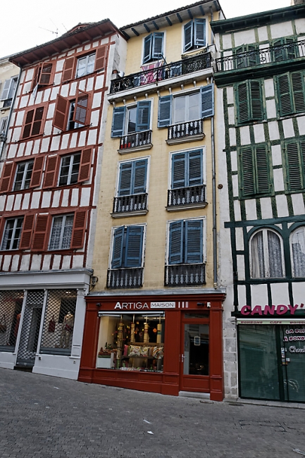 Bayonne-Avril 2012-042